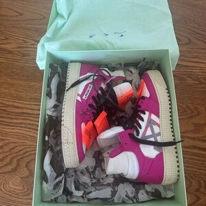 Off White Court 3.0 Sneakers in size 36
